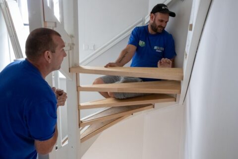 Montage van traptreden